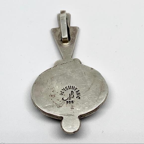 Sterling silver and onyx Southwestern pendant - Picture 2 of 3